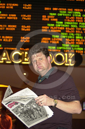 nhc2001_gwynhouston03_hr