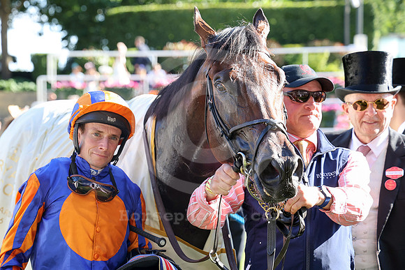 Green Carrera577ROYAL_ASCOT