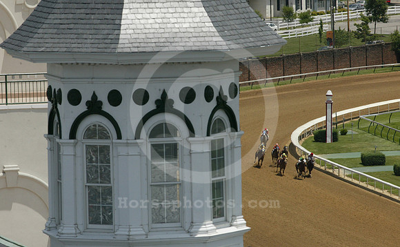 Churchilldowns36_jt