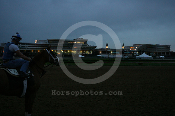 ChurchillDowns44_jt