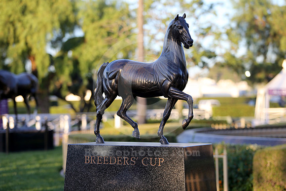 BC23_statue02_cg