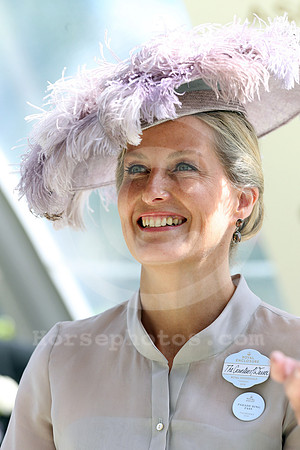 hrh_sophie02_fs
