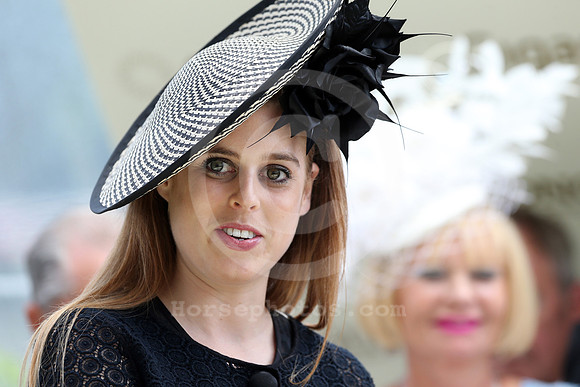PrincessBeatrice02_fs