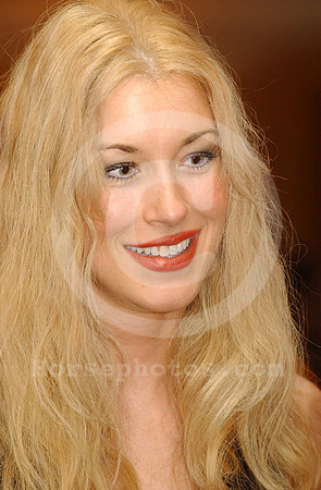 nhc04_courtneytaylor01_hr