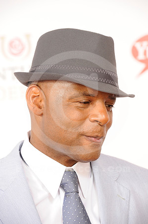 warrenmoon02_bn