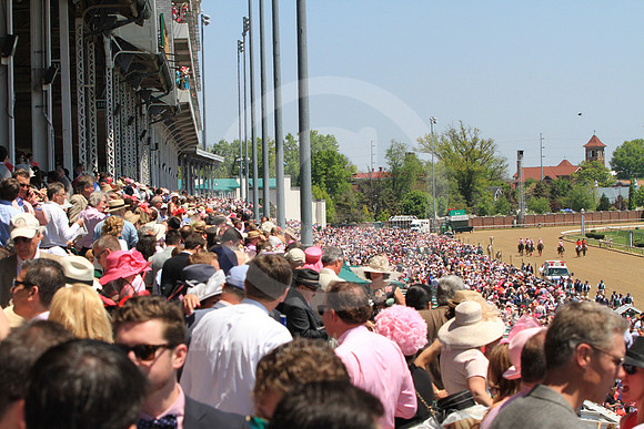 2015_crowd3_cg
