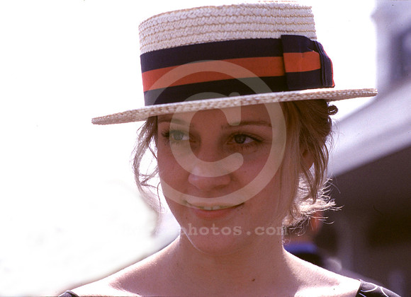 chloesevigny01_ar