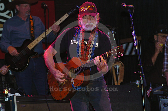 willie_nelson21_hr