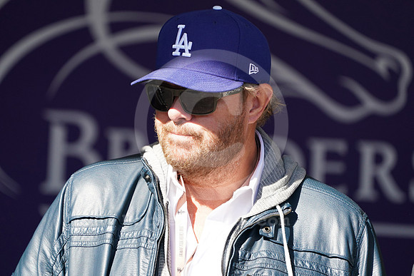 tobykeith02_cg