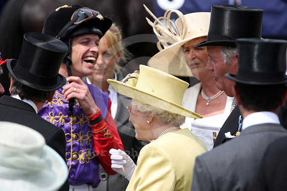 queenelizabeth157_fs