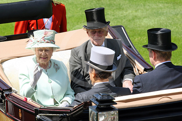 queenelizabeth160_fs
