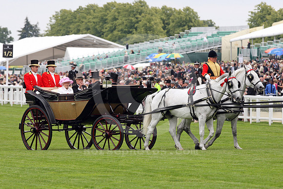 queenelizabeth165_fs