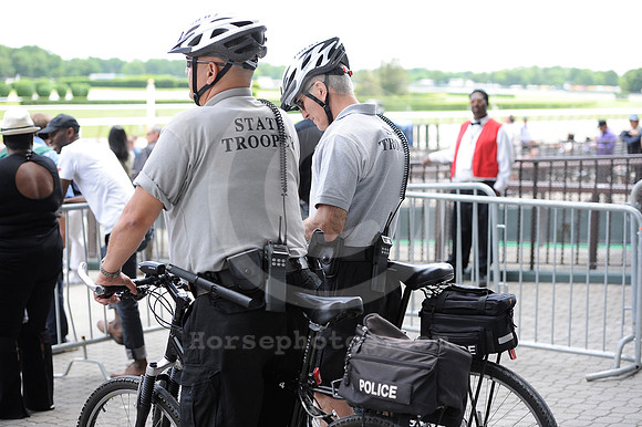 belmont_security04_hr
