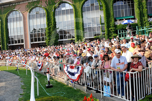 belmontparkracetrack_crowd16_jd