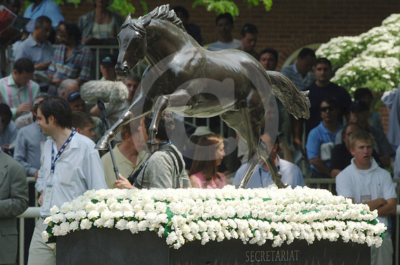 secretariat_statue24