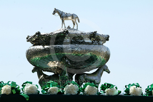 belmont_trophy_10_mjm