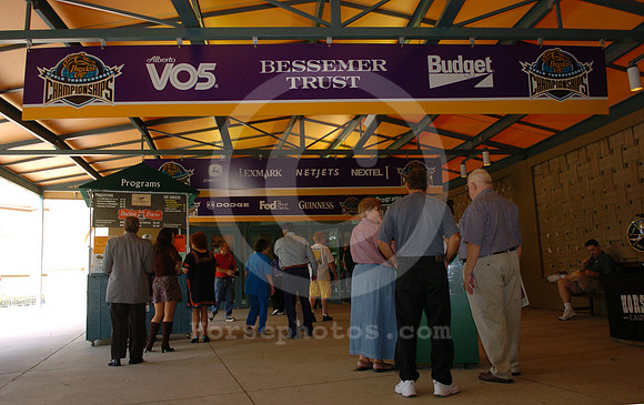 bc04_signage02_jd