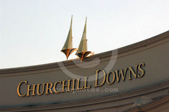 churchilldowns_spires02