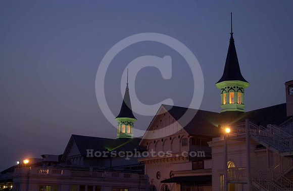 churchilldowns_spires17
