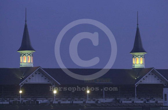 churchilldowns_spires52