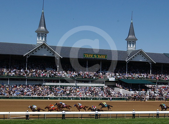 Churchilldowns_spires96