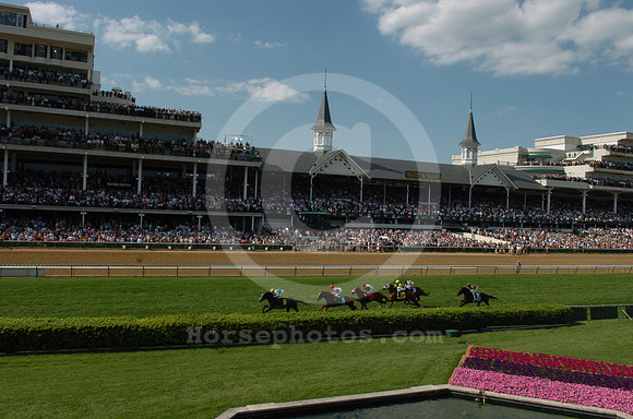 Churchilldowns_spires97_hr