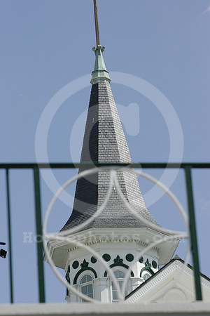 churchilldowns_spires105