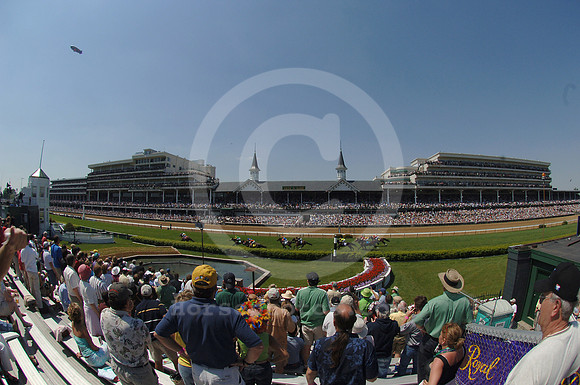 churchilldowns_spires142
