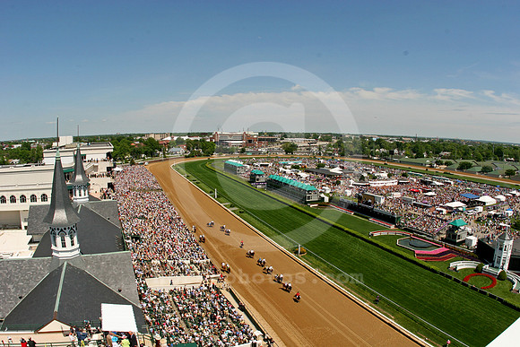 churchilldowns_spires146