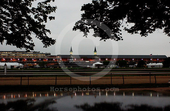 Churchilldowns_spires149_hr