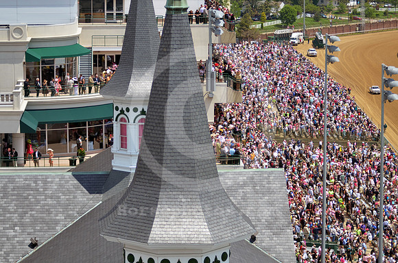 churchilldowns_spires159_hr