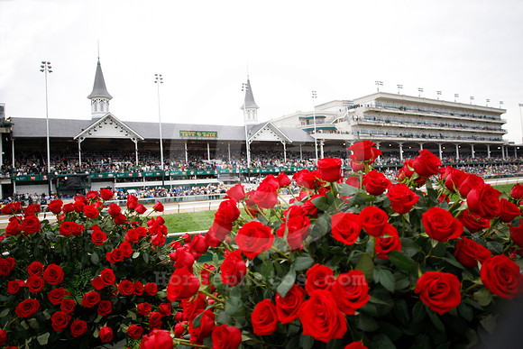 churchilldowns_spires168_ljp