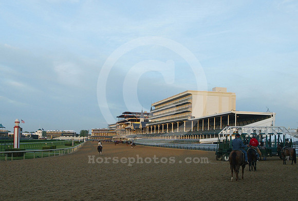 churchilldowns_spires201