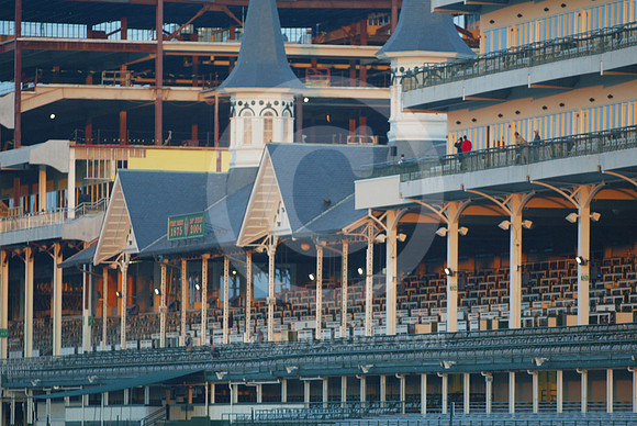 churchilldowns_spires202