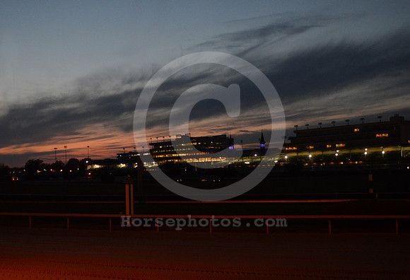 churchilldowns_spires218_hr