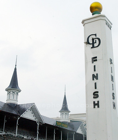 churchilldowns_spires226