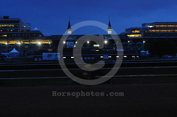 churchilldowns_spires232