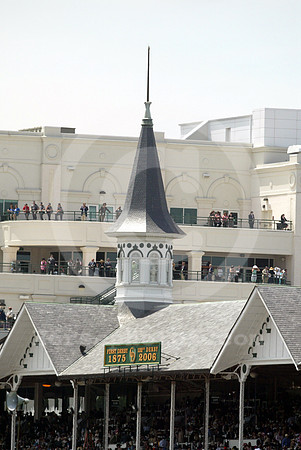 churchilldowns_spires251
