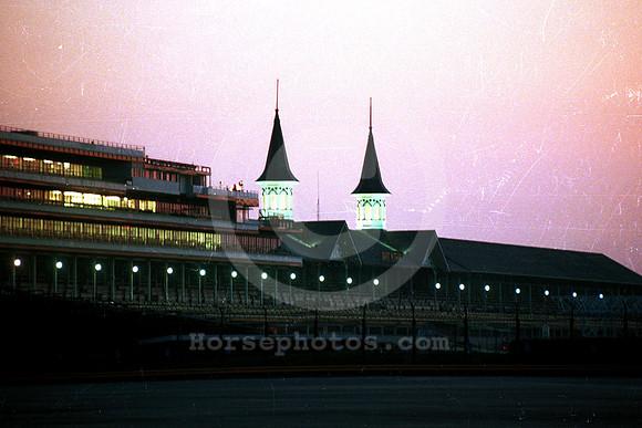 churchilldowns_spires254