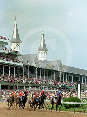 churchilldowns_spires257