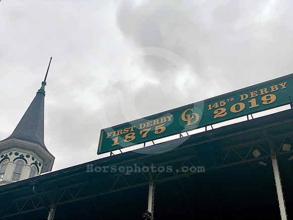 churchilldowns_spires299_rn