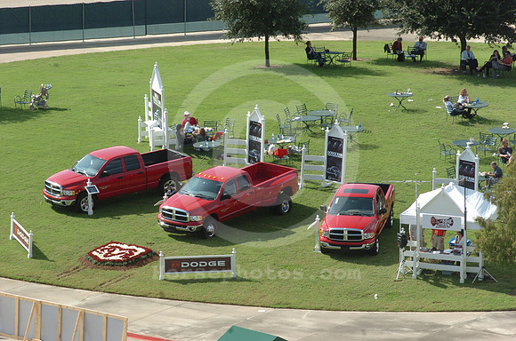 bc04_dodge_display06_hr