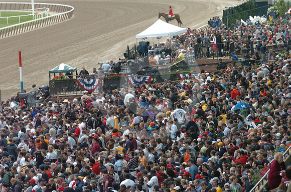 belmontcrowd05