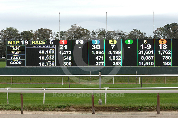 belmonttoteboard03_rw
