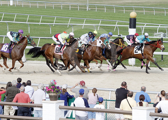 tampabaydowns18_em