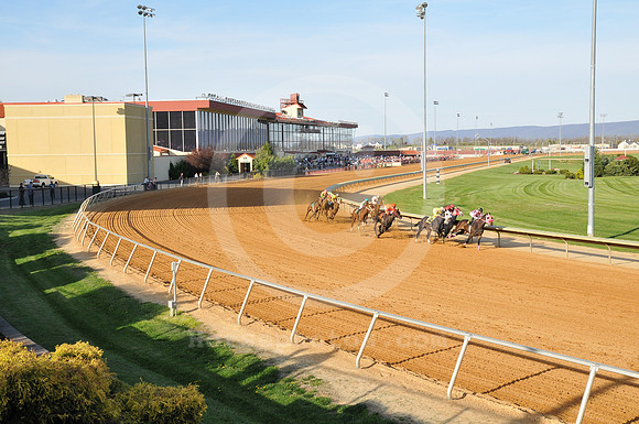 charlestown_races23_me