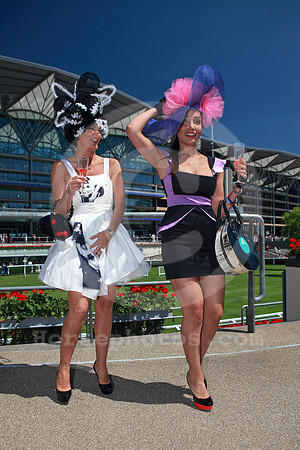 ascot_fashion323_fs