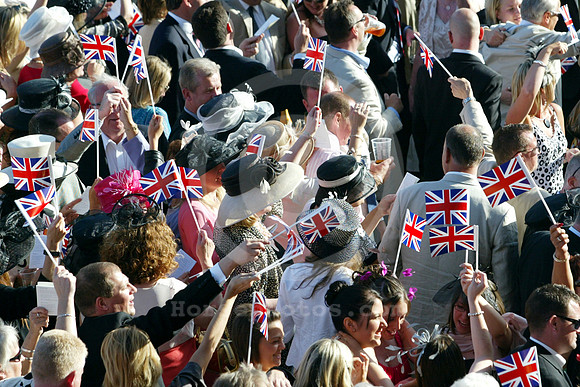 royalascot_audience293_fs