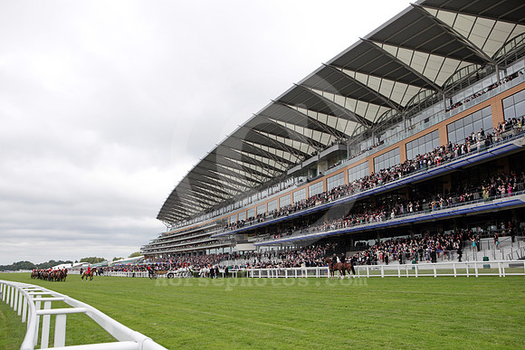 ascot_grandstand02_fs