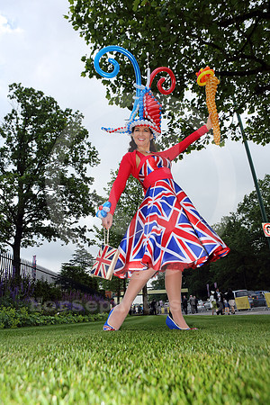 ascot_fashion383_fs